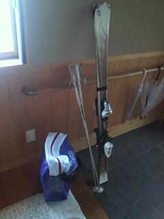 新しいスキー用具