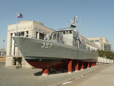 軍用船